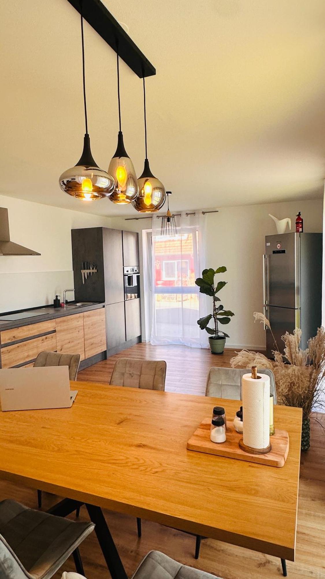 Amao-pearl I Comfort I 94qm I Kingsize-bett I Exklusiv Mit Balkon & Tiefgarage I Aufzug Apartment Offenburg